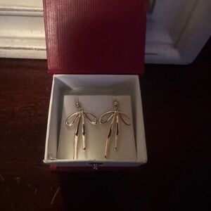 Elegant Gold Bow Drop Earrings